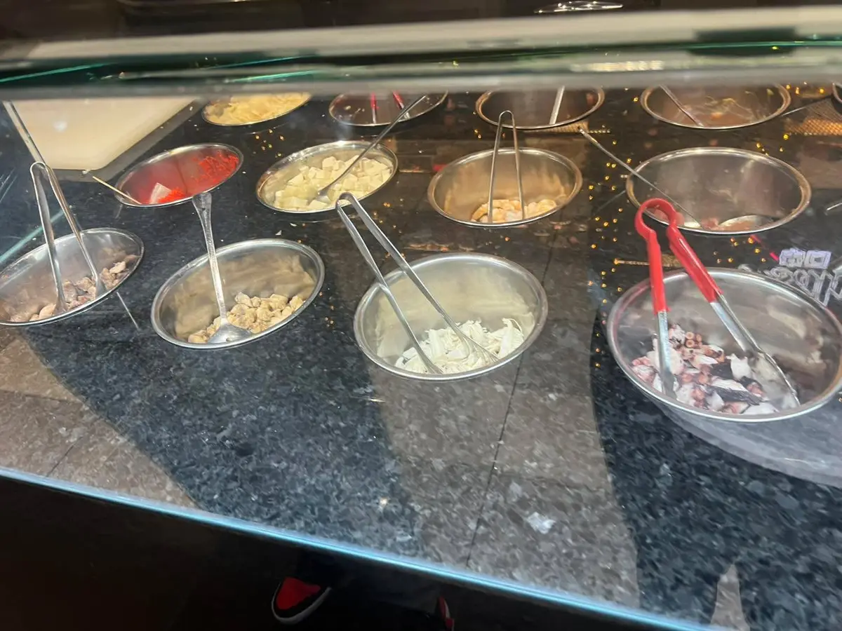 Projekt i realizuar ne qendren tregtare TEG tek Amo Sushi