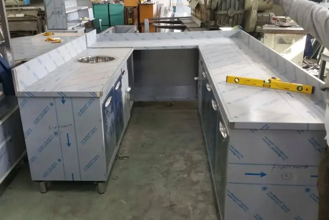 Paisje bari , realizuar se fundmi nga Kristeg Inox