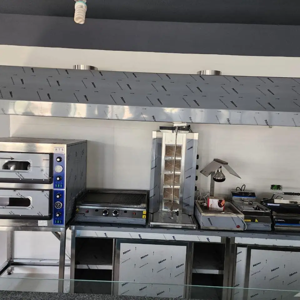 Pajisje restoranti Gjiri i Lalzit – Kristeg Inox