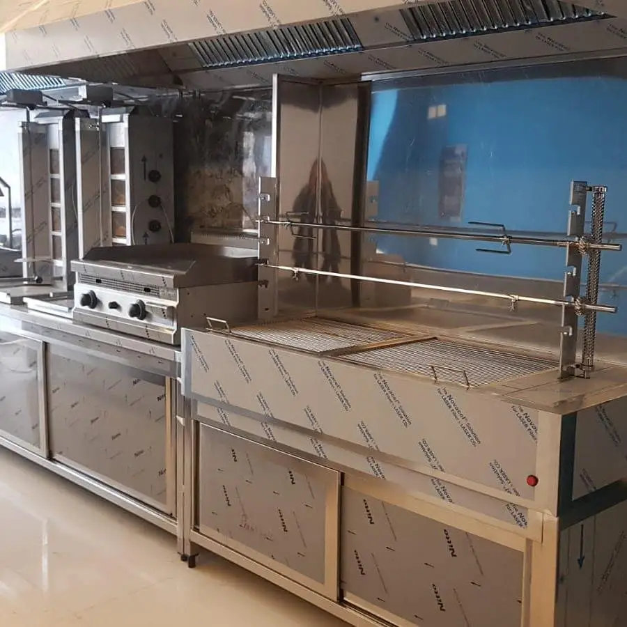 Fast-foodi me i ri ne Durres , mban firmen e KRISTEG INOX – foto 2