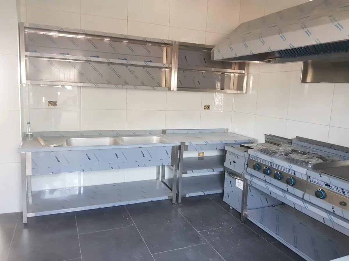 Kuzhina me e re ne Durres,nga Kristeg Inox